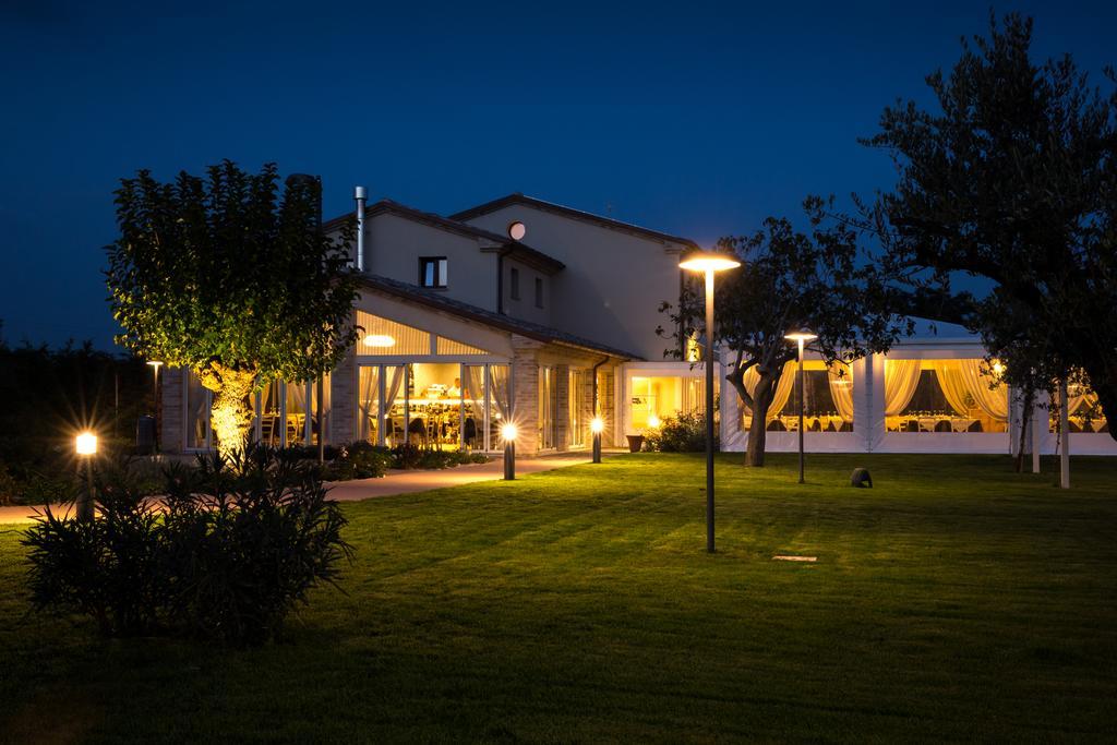 Locanda Borgognina Lucrezia Dış mekan fotoğraf