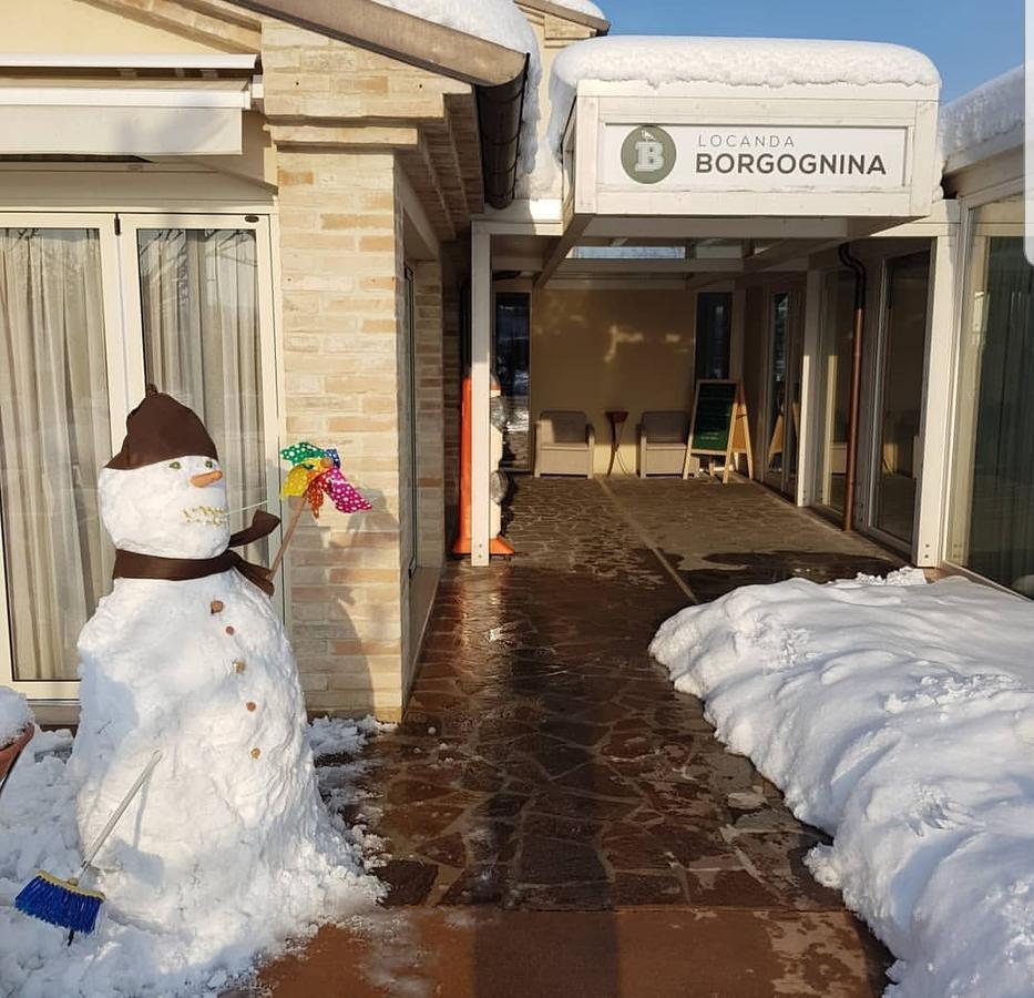 Locanda Borgognina Lucrezia Dış mekan fotoğraf