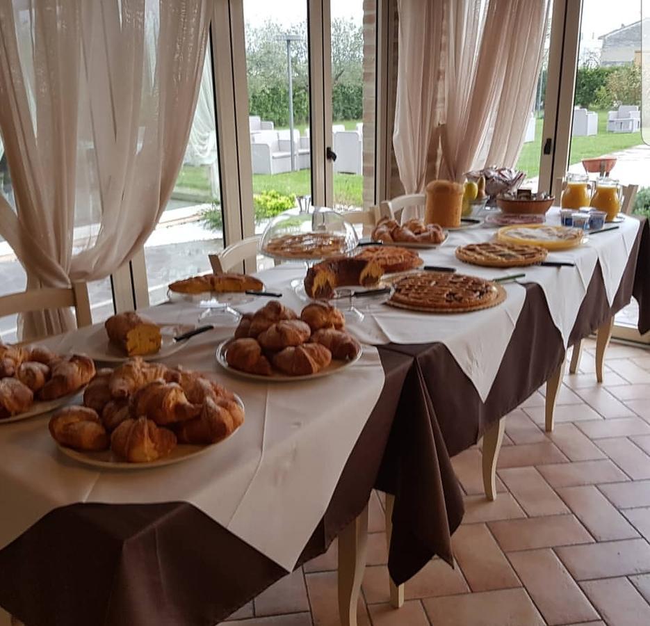 Locanda Borgognina Lucrezia Dış mekan fotoğraf