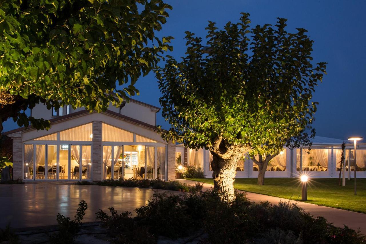 Locanda Borgognina Lucrezia Dış mekan fotoğraf