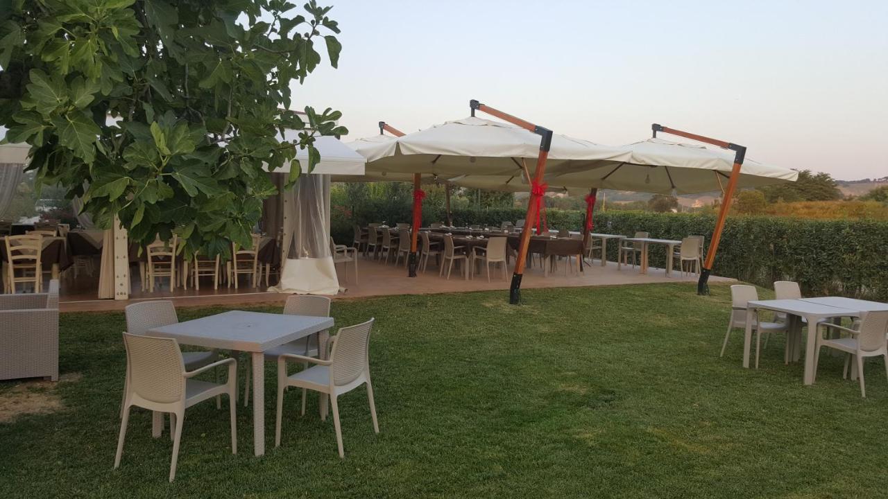 Locanda Borgognina Lucrezia Dış mekan fotoğraf
